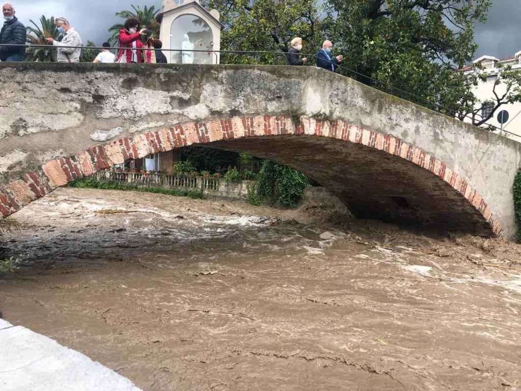 Turismo Associativo Giovanile Asd Bidrino Hostel Borgofranco d'Ivrea Kültér fotó